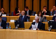 DRŽAVA U ZASTOJU: Novi sukobi u Parlamentu, SNSD i HDZ, ponovo haos… DRŽAVA U ZASTOJU: Novi sukobi u Parlamentu, SNSD i HDZ, ponovo haos… - featured image