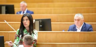 NOVA BLOKADA U PARLAMENTU: Delegati iz RS-a srušili proceduru – šta sada slijedi? - featured image