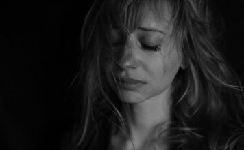 Priča Bošnjakinje i Srbina rastužila region! “Pravili smo se da je sve u u redu. Plakala sam, on je vješto gutao suze, sve dok nisam upitala da li me voli…” Priča Bošnjakinje i Srbina rastužila region! “Pravili smo se da je sve u u redu. Plakala sam, on je vješto gutao suze, sve dok nisam upitala da li me voli…” - featured image