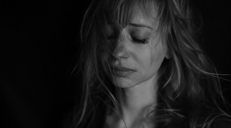 Priča Bošnjakinje i Srbina rastužila region! “Pravili smo se da je sve u u redu. Plakala sam, on je vješto gutao suze, sve dok nisam upitala da li me voli…” - featured image Priča Bošnjakinje i Srbina rastužila region! “Pravili smo se da je sve u u redu. Plakala sam, on je vješto gutao suze, sve dok nisam upitala da li me voli…” - featured image