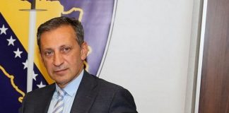 Nesposobni da ga uhapse, a on ih ponižava; Dodik: Trojka je ušla u vlast jer smo se Čović i ja dogovorili da skinemo Osmicu, a Džuvo je bio… - featured image