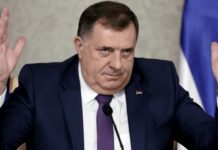 Milorad Dodik još jednom brutalno ponizio SNSD-ovce i pokazao šta je njegov ključni interes… Milorad Dodik još jednom brutalno ponizio SNSD-ovce i pokazao šta je njegov ključni interes… - featured image