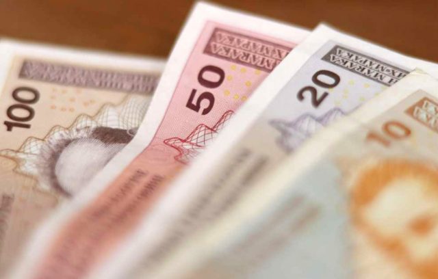 POČELA ISPLATA PENZIJA: Svi pričaju o iznosima – razlika nikad veća - featured image POČELA ISPLATA PENZIJA: Svi pričaju o iznosima – razlika nikad veća - featured image