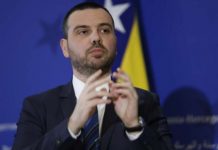 SAŠA MAGAZINOVIĆ PALI ALARM: Tri pitanja Dodiku SAŠA MAGAZINOVIĆ PALI ALARM: Tri pitanja Dodiku - featured image