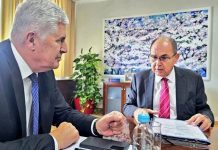 OVO NIKO NIJE OČEKIVAO: Čović šokirao javnost: Potpuno promijenio stav i traži… OVO NIKO NIJE OČEKIVAO: Čović šokirao javnost: Potpuno promijenio stav i traži… - featured image