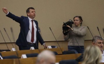 Haos u NSRS: Nebojša Vukanović ima samo 1 pitanje za Željku Cvijanović - featured image