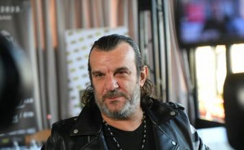Aca Lukas brutalno napao Milorada Dodika i njegovog ‘prvog operativca’: Otkrivene šokantne poruke Aca Lukas brutalno napao Milorada Dodika i njegovog ‘prvog operativca’: Otkrivene šokantne poruke - featured image