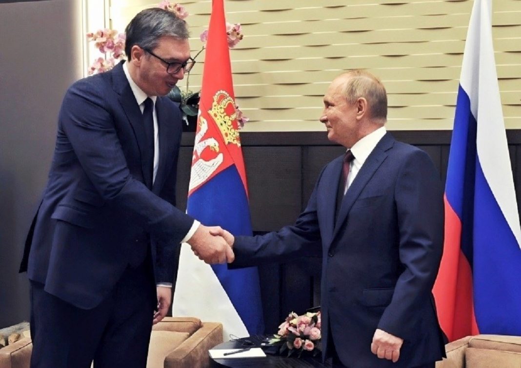 Kremlj se javio o razgovoru Vučića i Putina: “Vučić stiže u Moskvu s vojskom Srbije” - featured image Kremlj se javio o razgovoru Vučića i Putina: “Vučić stiže u Moskvu s vojskom Srbije” - featured image