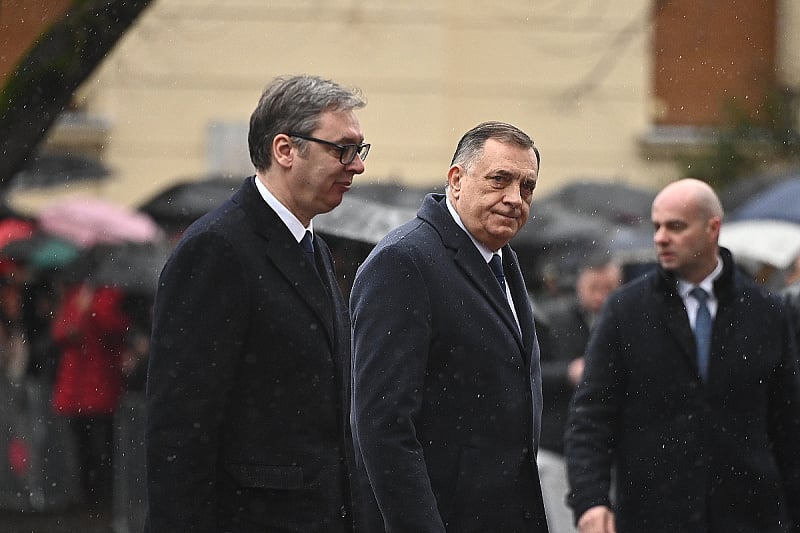 Vučić o Interpolovoj potjernici za Dodikom: Blizu smo potpune katastrofe - featured image Vučić o Interpolovoj potjernici za Dodikom: Blizu smo potpune katastrofe - featured image