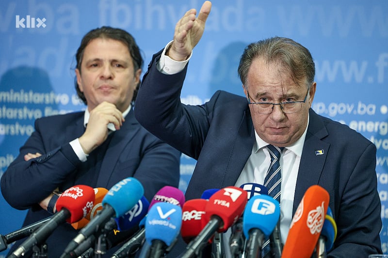 Nikšić: Vijeće ministara može odluku okačiti mačku o rep, ne damo novac FBiH separatističkom SNSD-u - featured image Nikšić: Vijeće ministara može odluku okačiti mačku o rep, ne damo novac FBiH separatističkom SNSD-u - featured image