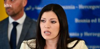 SNSD-ovce ipak “zaboljela” odluka Christiana Schmidta, Vulić poručila: Neće ostati bez odgovora - featured image