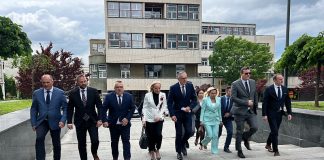 Iz SNSD-a teške poruke za opoziciju iz RS-a: “Ako ne podržite veto Željke Cvijanović – izdali ste” - featured image