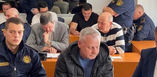 Jezivi iskazi žrtava iz Tuzle: Inspektor im davao drogu, policajci ugovarali mušterije, a profesor poklonio auto - featured image