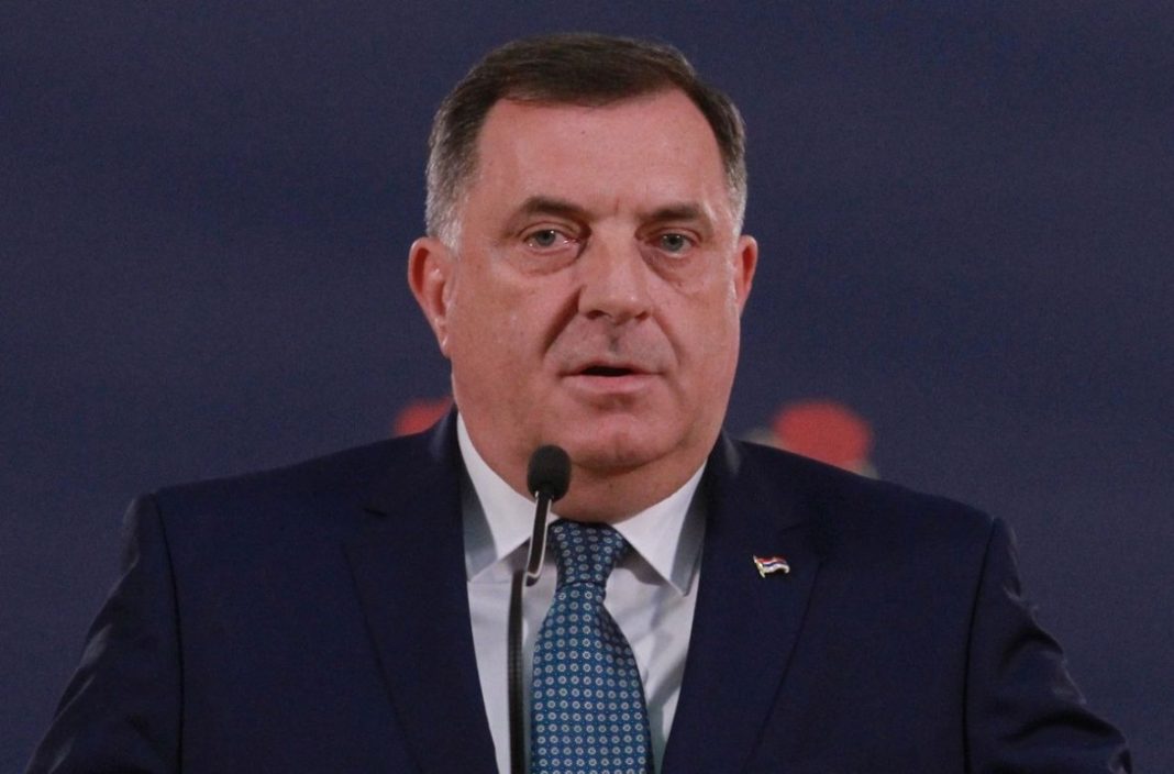 Dodik najavio krivične prijave protiv CIK-a: “Nećemo dozvoliti politički teror” - featured image Dodik najavio krivične prijave protiv CIK-a: “Nećemo dozvoliti politički teror” - featured image