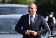 Crnadak boravio u SAD-u: Slanje kacige izazvalo međunarodnu pažnju, šta slijedi? - featured image