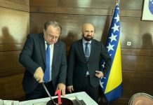 JE LI OVO KRAJ: Potres u Vladi Federacije BiH, Ramo Isak na ledu, Dragan Čović traži smjenu… JE LI OVO KRAJ: Potres u Vladi Federacije BiH, Ramo Isak na ledu, Dragan Čović traži smjenu… - featured image