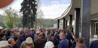 Totalni haos u Rudniku mrkog uglja Banovići: Napadnut uposlenik zaštitarske agencije, tri osobe povrijeđene - featured image