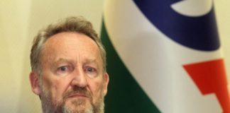 ŠOK U SDA? Nezvanične tvrdnje o vanrednim potezima: Izetbegović bio kod Efendića, odgovor iznenadio - featured image