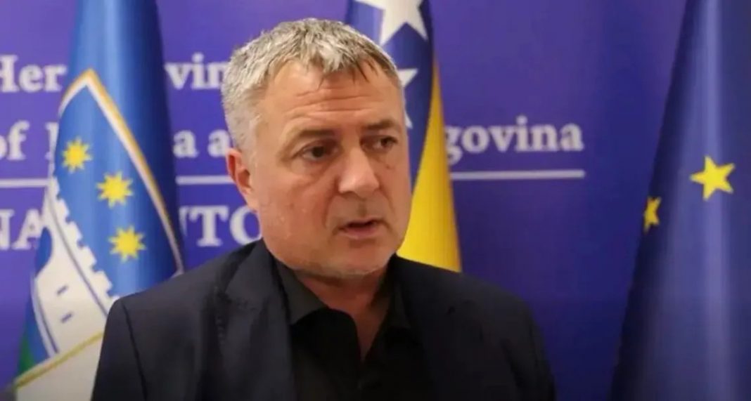 NA RED DOŠAO MINISTAR: Potvrđena optužnica, detalji poznati - featured image NA RED DOŠAO MINISTAR: Potvrđena optužnica, detalji poznati - featured image