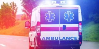 Jeziv pokušaj samoubistva: Muškarac se posvađao sa ocem, pa skočio pod kamion - featured image