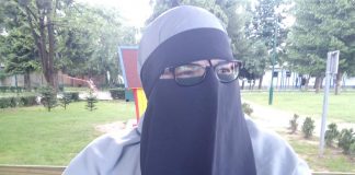 SESTRA U SUPERMARKETU OTKRILA SVOJ NIKAB I S PIKA ODGOVORILA MRZOVOLJNOJ RADNICI ZA KASOM: Ovako se islam brani. Svaka cast! - featured image
