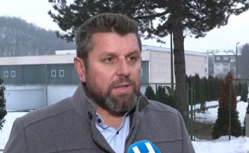 Nakon incidenta u Potočarima: Duraković traži aktiviranje Moskovskog mehanizma Nakon incidenta u Potočarima: Duraković traži aktiviranje Moskovskog mehanizma - featured image