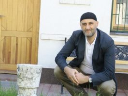 Priča sarajevskog imama: Riječi policajca koji me je jutros iza sabaha zaustavio, i dalje mi odzvanjaju Priča sarajevskog imama: Riječi policajca koji me je jutros iza sabaha zaustavio, i dalje mi odzvanjaju - featured image