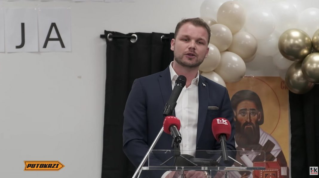 STANIVUKOVIĆ PODIGAO BURU: Traži se zabrana ulaska u Hrvatsku! - featured image