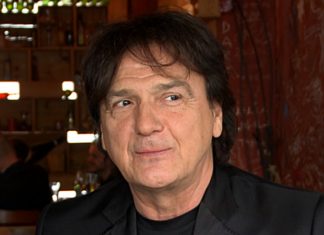 DUGO JE BIO NEUTRALAN Čola napokon otkrio koje je nacionalnosti. (VIDEO) DUGO JE BIO NEUTRALAN Čola napokon otkrio koje je nacionalnosti. (VIDEO) - featured image