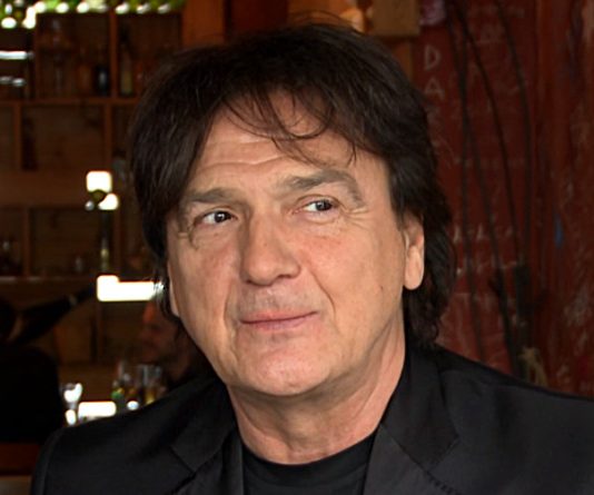 DUGO JE BIO NEUTRALAN Čola napokon otkrio koje je nacionalnosti. (VIDEO) - featured image