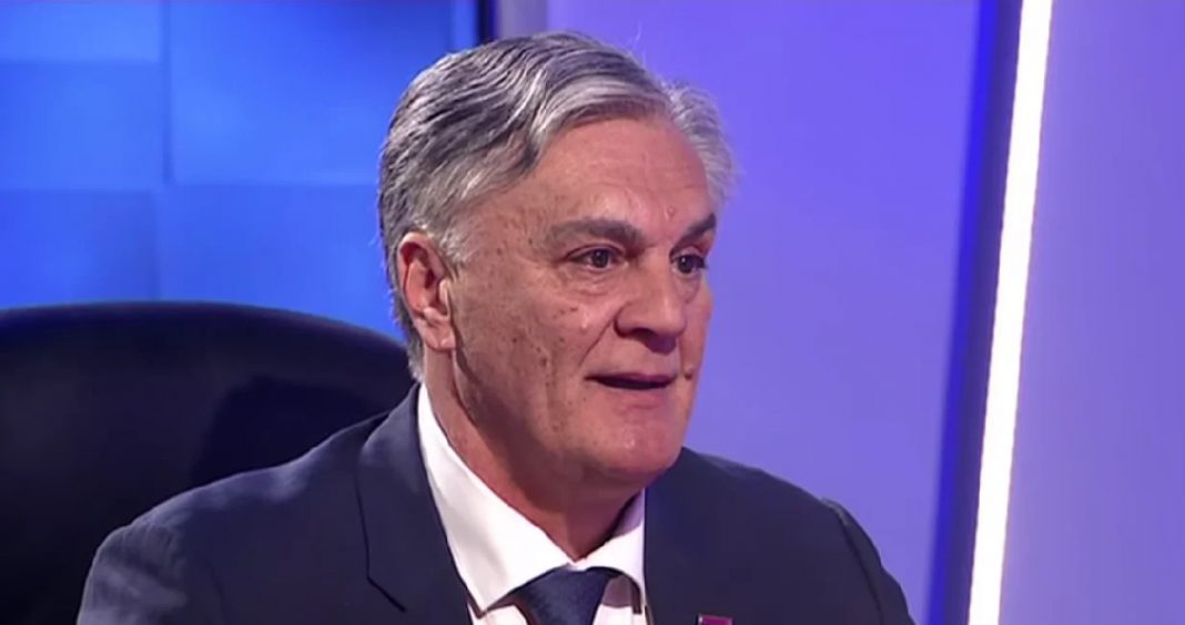 Siniša Karan hospitalizovan na UKC-u: Poznato stanje predsjednika entiteta RS - featured image Siniša Karan hospitalizovan na UKC-u: Poznato stanje predsjednika entiteta RS - featured image