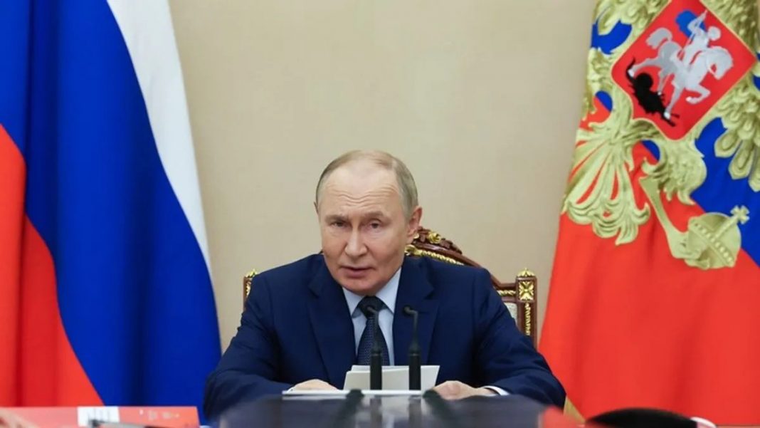 Nakon mira u Ukrajini slijedi hibridni rat: Putin sprema hiljade kriminalaca da posiju haos u Evropi - featured image Nakon mira u Ukrajini slijedi hibridni rat: Putin sprema hiljade kriminalaca da posiju haos u Evropi - featured image