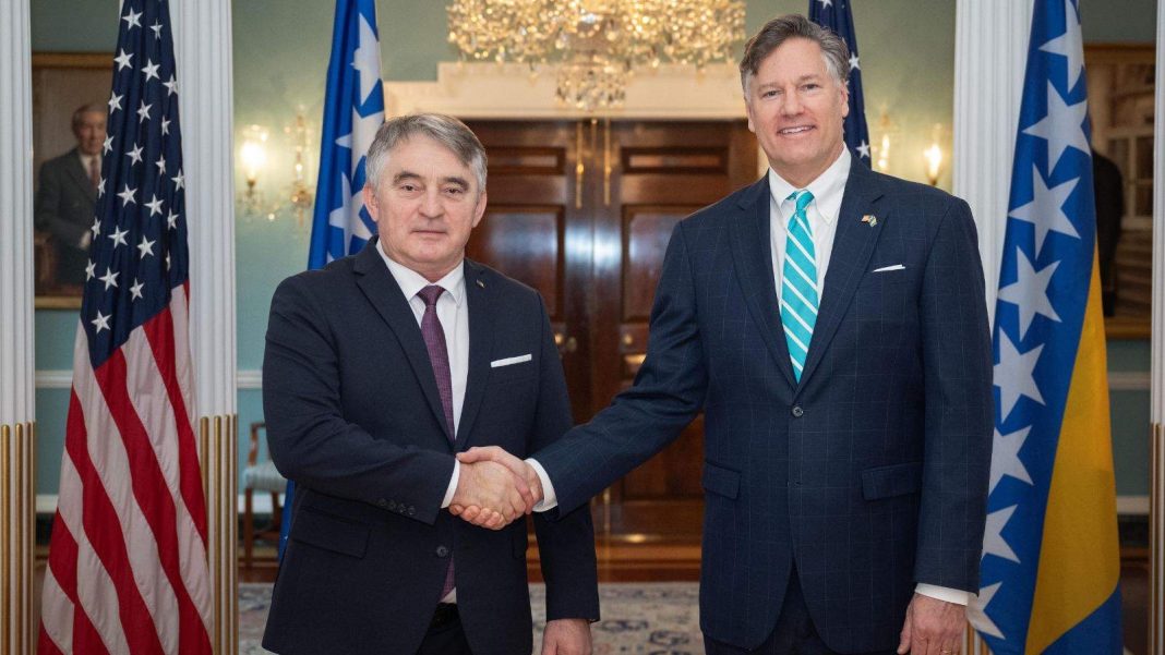 KOMŠIĆ U WASHINGTONU: Loše vijesti za Dodika - featured image