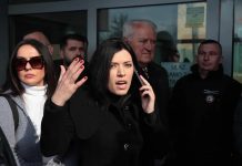 (VIDEO) Sanja Vulić učestvovala u incidentu na biračkom mjestu u Doboju - featured image