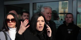 (VIDEO) Sanja Vulić učestvovala u incidentu na biračkom mjestu u Doboju - featured image