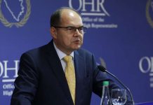 NESLAVAN KRAJ ZA VISOKOG PREDSTAVNIKA: Schmidt je završio… - featured image