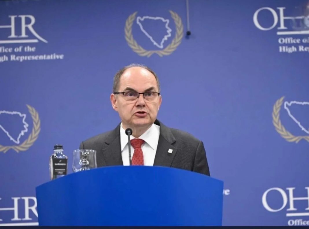 SASTANAK KOJI TRESE BiH: Schmidt nakon sastanka u Italiji poslao JASNU poruku! - featured image