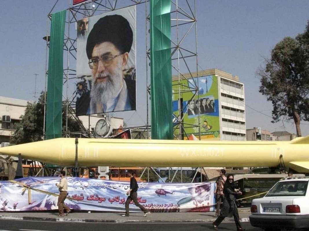 HITNO: Poruka koja prijeti da “uništi sve” digla svijet na noge! - featured image HITNO: Poruka koja prijeti da “uništi sve” digla svijet na noge! - featured image