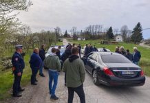 Policija u pripravnosti: Srpski borci krenuli ka groblju u Modranu - featured image