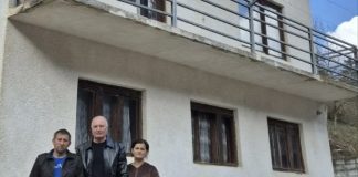 Humani gest koji je dirnuo BiH: Ministar Helez kupio kuću porodici sa petero djece u danima ramazana - featured image