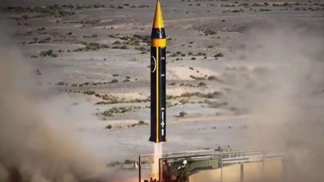 Iran ispalio na Izrael rakete s bojevim glavama teške jednu tonu! - featured image