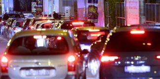 Austrijanci pohrlili po gorivo u Sloveniju: Nestalo dizela, intervenirala policija - featured image