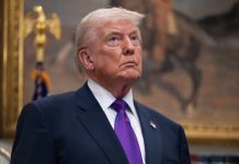 OPASAN SCENARIJ NA STOLU: Trump sprema vojni potez koji diže tenzije OPASAN SCENARIJ NA STOLU: Trump sprema vojni potez koji diže tenzije - featured image