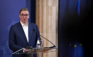 Vučić poslao poruku poslije poraza Orbana na izborima u Mađarskoj Vučić poslao poruku poslije poraza Orbana na izborima u Mađarskoj - featured image
