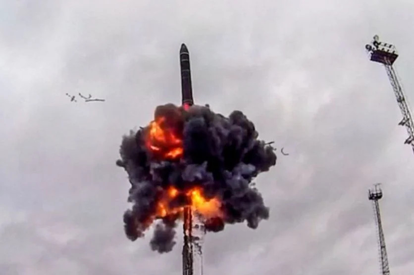 SVIJET PRED NOVOM ESKALACIJOM: Stigao odgovor Teherana na Trumpovu blokadu - featured image SVIJET PRED NOVOM ESKALACIJOM: Stigao odgovor Teherana na Trumpovu blokadu - featured image