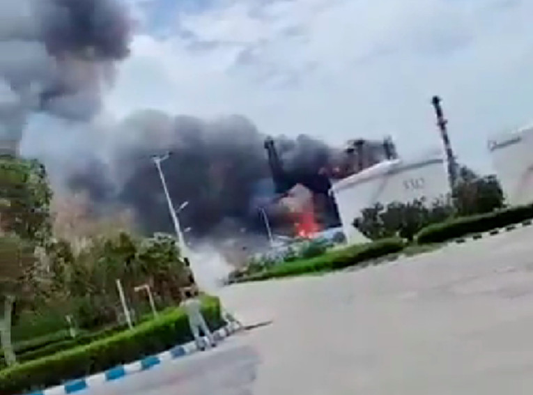 NAJNOVIJA VIJEST! GORI SVE – Iran objavio: “Pogođeni smo…” - featured image NAJNOVIJA VIJEST! GORI SVE – Iran objavio: “Pogođeni smo…” - featured image