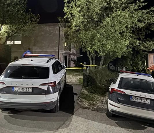Prve fotografije s mjesta strave u Srebreniku: Ispred ove kuće su pronađena tijela supružnika - featured image