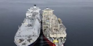 Hitno se oglasila najveća pomorska sila na svijetu: Sprema se opasan scenario u Hormuzu Hitno se oglasila najveća pomorska sila na svijetu: Sprema se opasan scenario u Hormuzu - featured image