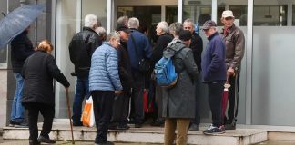 Dobra vijest za veliki broj penzionera u Bosni i Hercegovini, novi zakon donosi im uštede Dobra vijest za veliki broj penzionera u Bosni i Hercegovini, novi zakon donosi im uštede - featured image