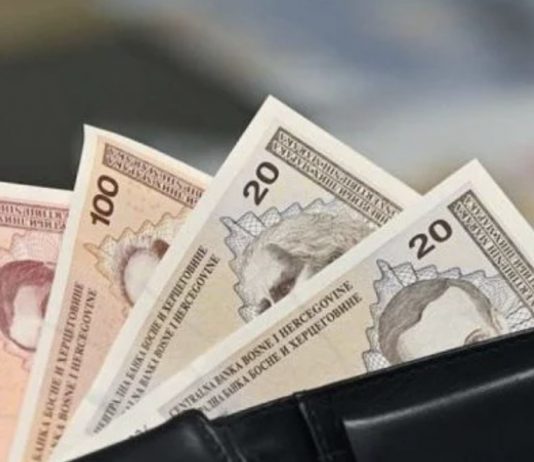 OBJAVLJEN DATUM ISPLATE PENZIJA: Evo koliko iznosi minimalna - featured image